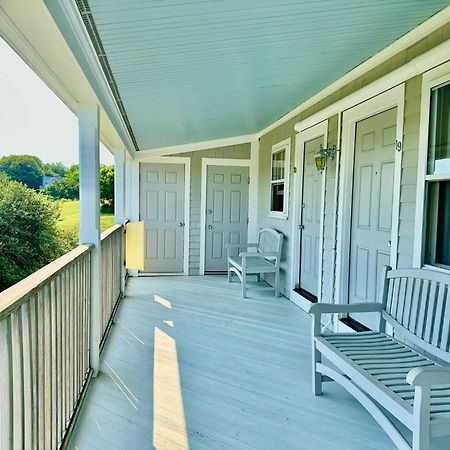 Rose Farm Inn New Shoreham Εξωτερικό φωτογραφία